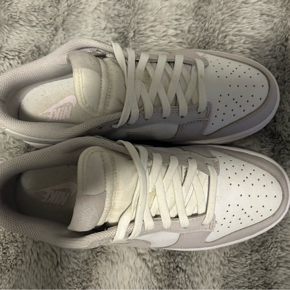 Nike dunks - Picture 2 of 2